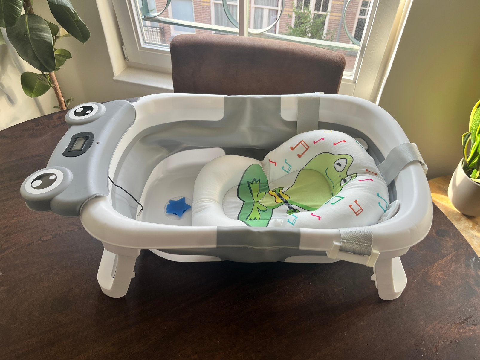 Foldable baby bath, Ophalen