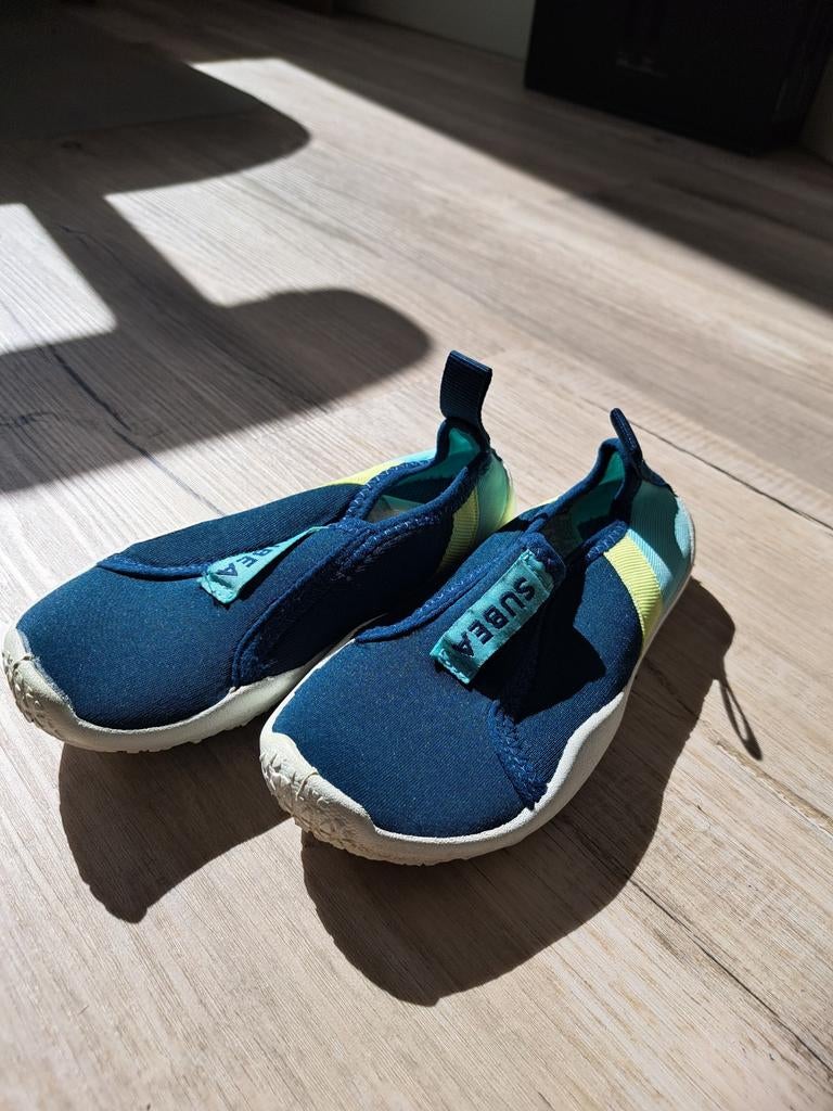 Waterschoenen maat 29 Decathlon - Ideaal voor kinderen, Ophalen, Gebruikt, Kind, Zeil- of Surfschoenen