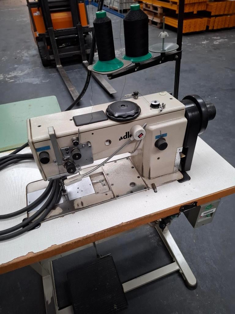 Prachtige Adler 467 naaimachine, Industrieel, Ophalen, Overige merken, Naaimachine
