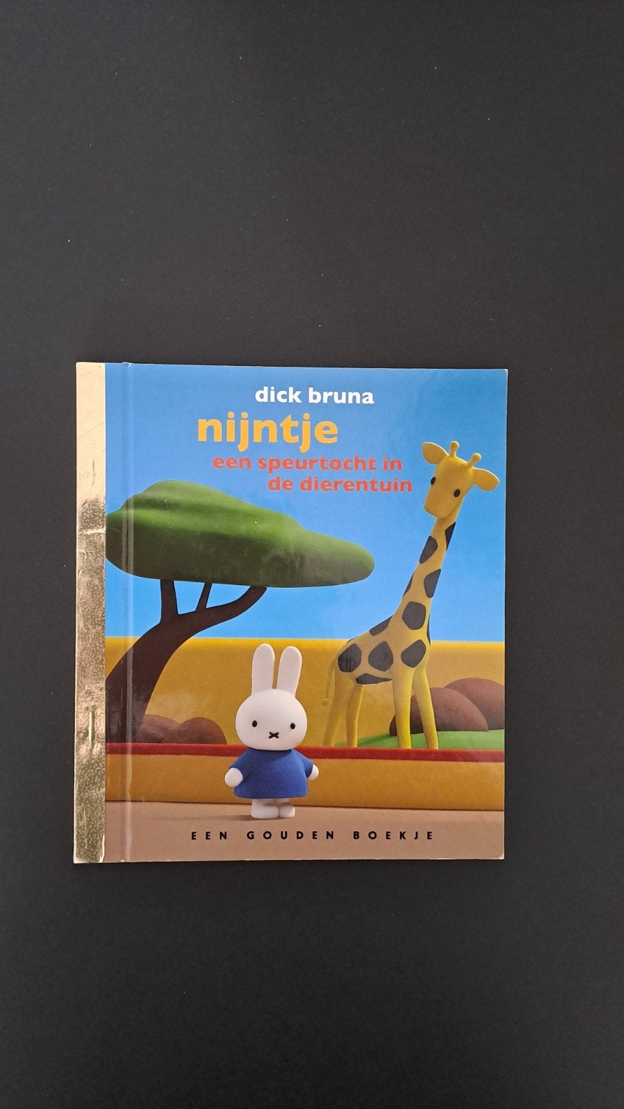 Nijntje een speurtocht in de dierentuin Gouden Boekje, Ophalen of Verzenden, Zo goed als nieuw, Dick Bruna, 2 tot 3 jaar