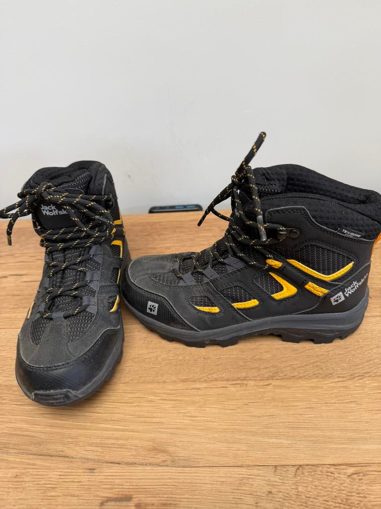 Jack Wolfskin wandelschoen maat 33 Nieuwstaat!, Kinderen en Baby's, Kinderkleding | Schoenen en Sokken, Nieuw, Schoenen, Jongen of Meisje