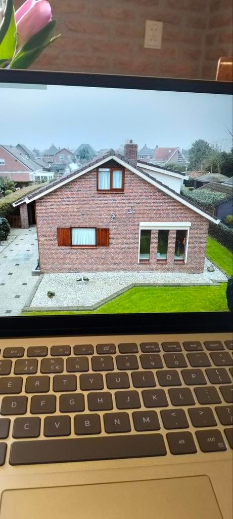 Heel mooi goed onderhouden groot huis te koop