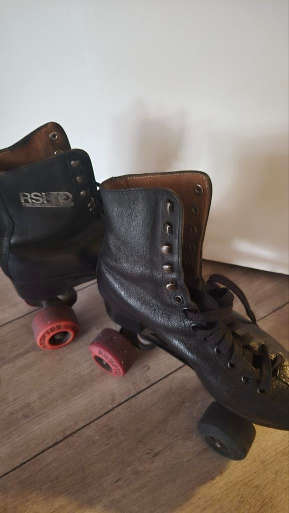 De eerste echte rollerskates leer!!!, Ophalen of Verzenden, Nieuw