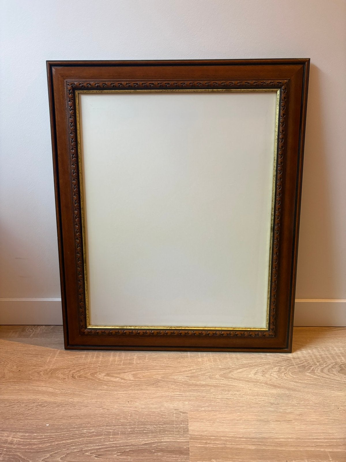 Klassieke Houten Fotolijst / Wissellijst met Gouden Details, Ophalen, Bruin, Ontspiegeld glas, 51 cm