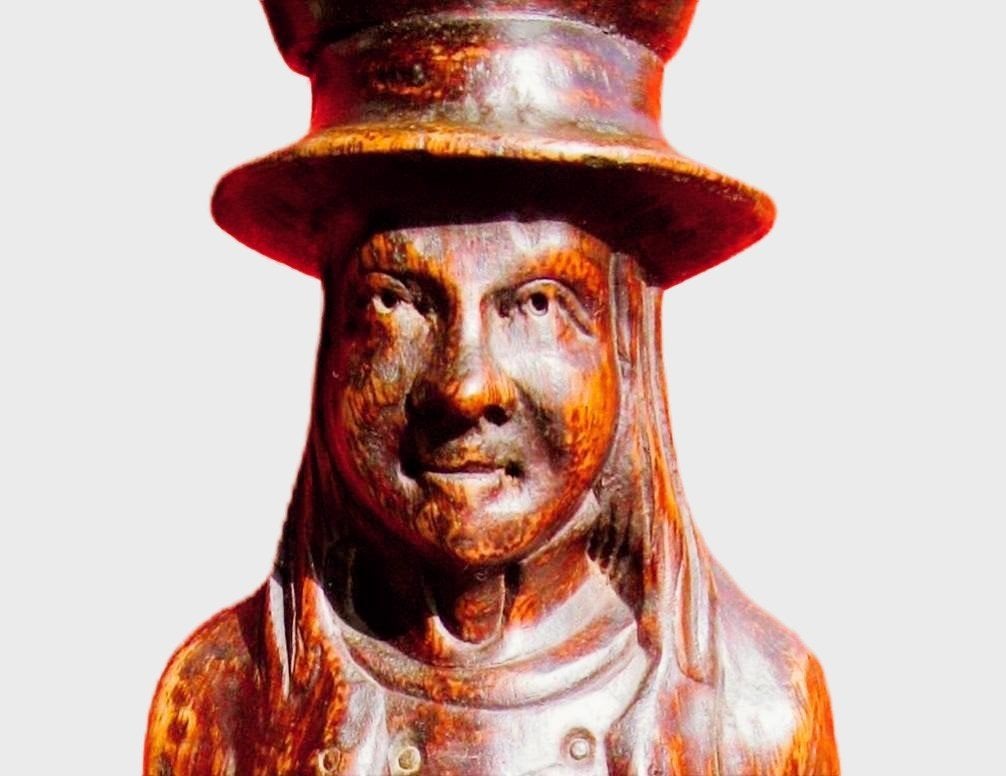 Eshouten bijzettafel Engelse pied de stal, man als voetstuk., Ophalen, Houtsnijwerk