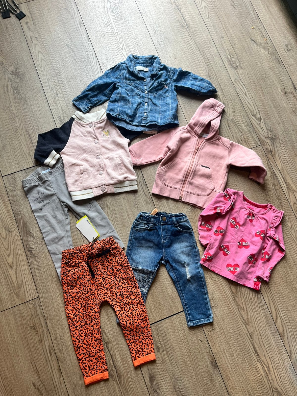 Zara z8 mayoral 74 80 blouse legging spijkerbroek vest trui, Ophalen of Verzenden, Zo goed als nieuw, Meisje, Truitje of Vestje