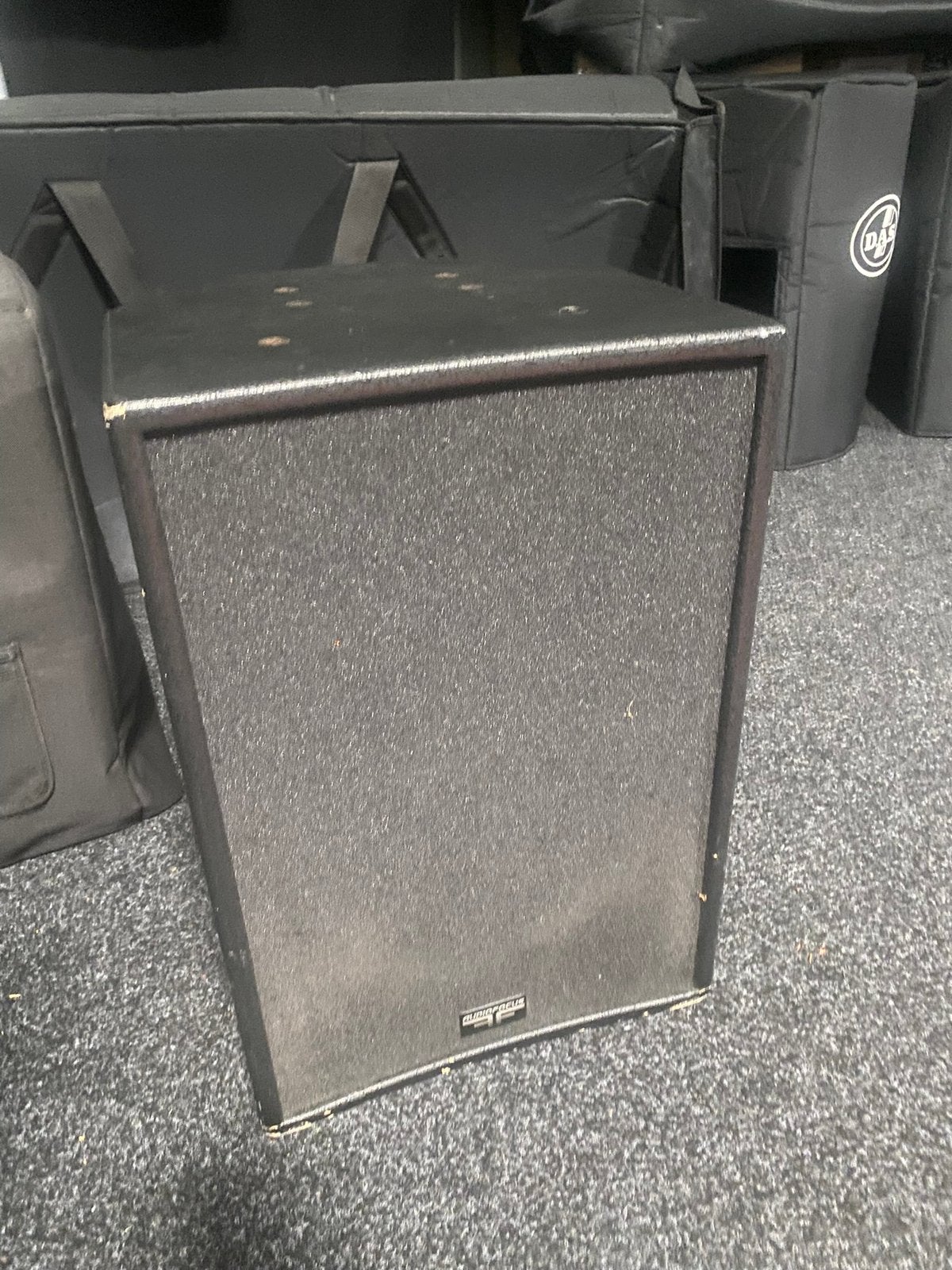 1x AudioFocus EVO10A powered (monitor)speaker + hoes