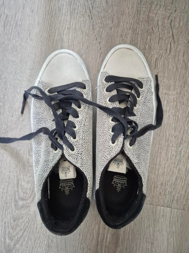 Hub sneakers maat 39, Ophalen of Verzenden, Zo goed als nieuw, Sneakers of Gympen