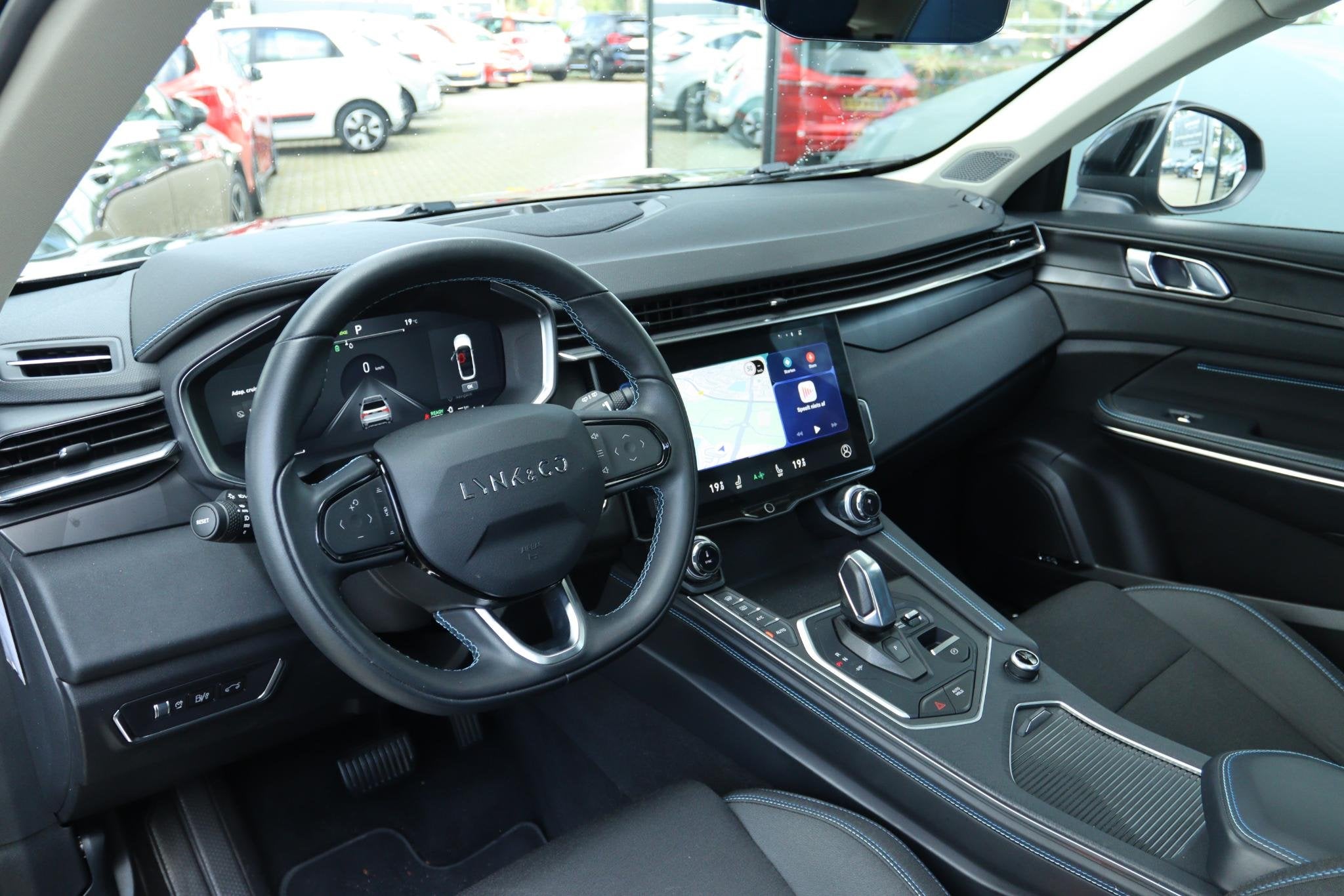 LYNK & CO 01 1.5 | PANO | 360 CAMERA | INFINITY SOUND | CARP, Auto's, Automatische klimaatregeling, Stof, Euro 6, Bedrijf