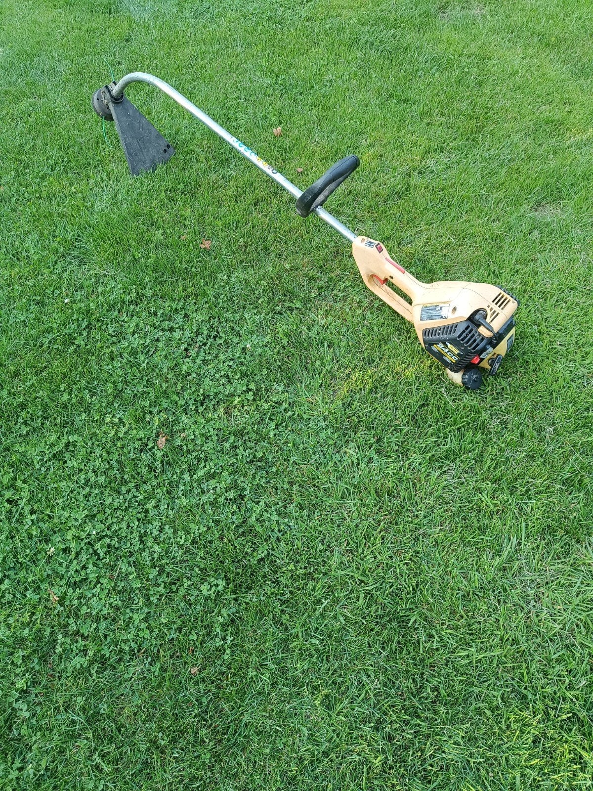 Talon 24CC Benzine Grastrimmer - loop of sloop, Ophalen, Benzine, Gebruikt, 30 tot 50 cm