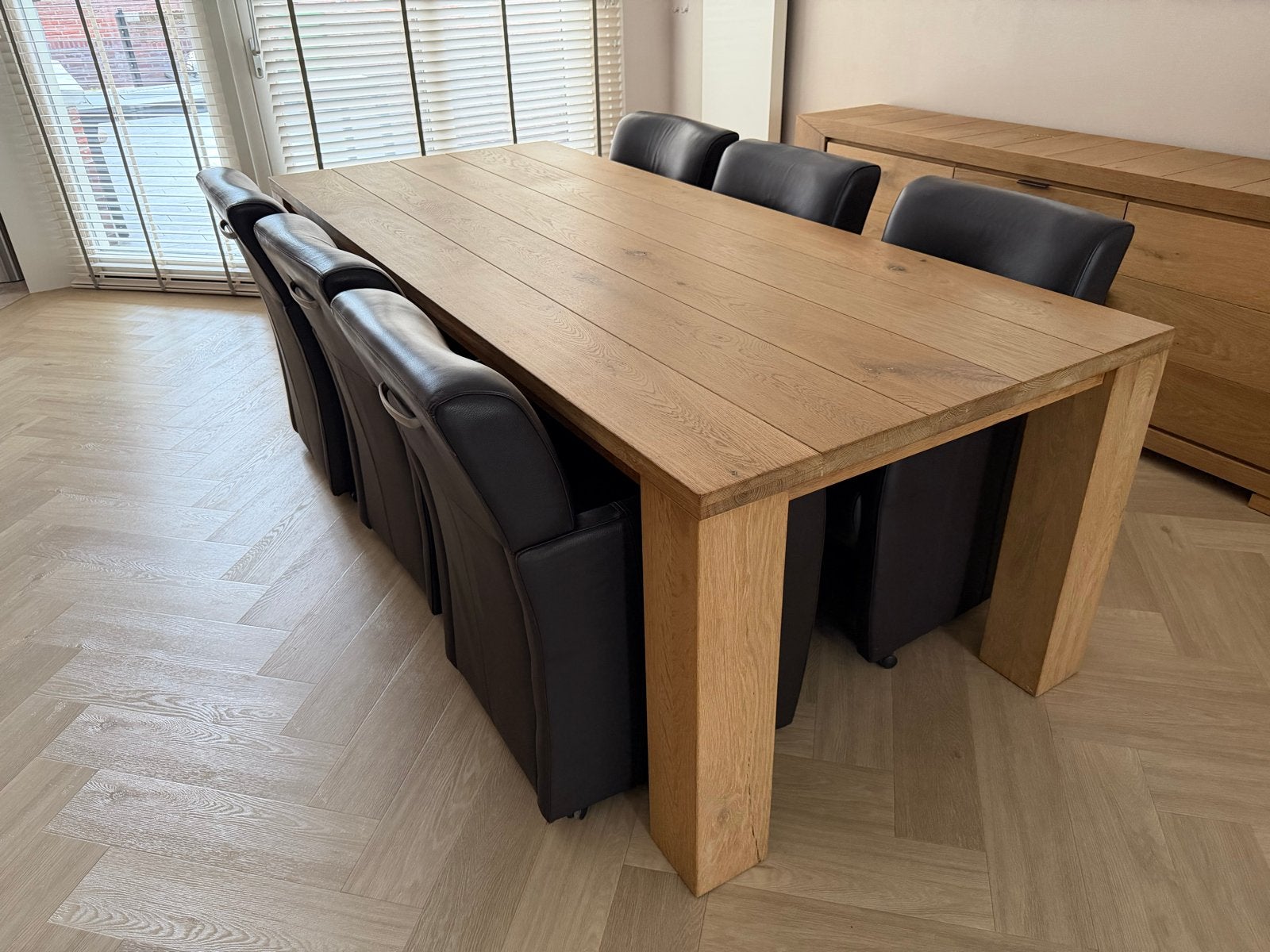 Eikenhouten eettafel met bijpassende meubels, Ophalen, Eikenhout, 200 cm of meer, Zo goed als nieuw