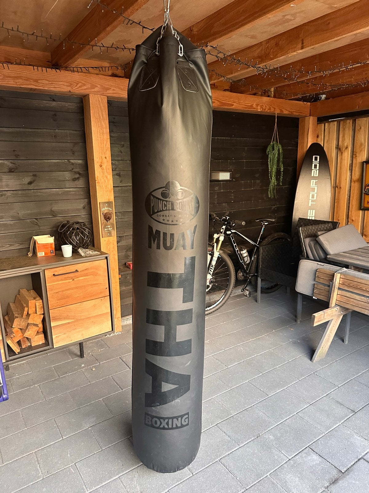 PUNCHR Muay Thai 180cm, Ophalen, Zo goed als nieuw, Vechtsportmateriaal