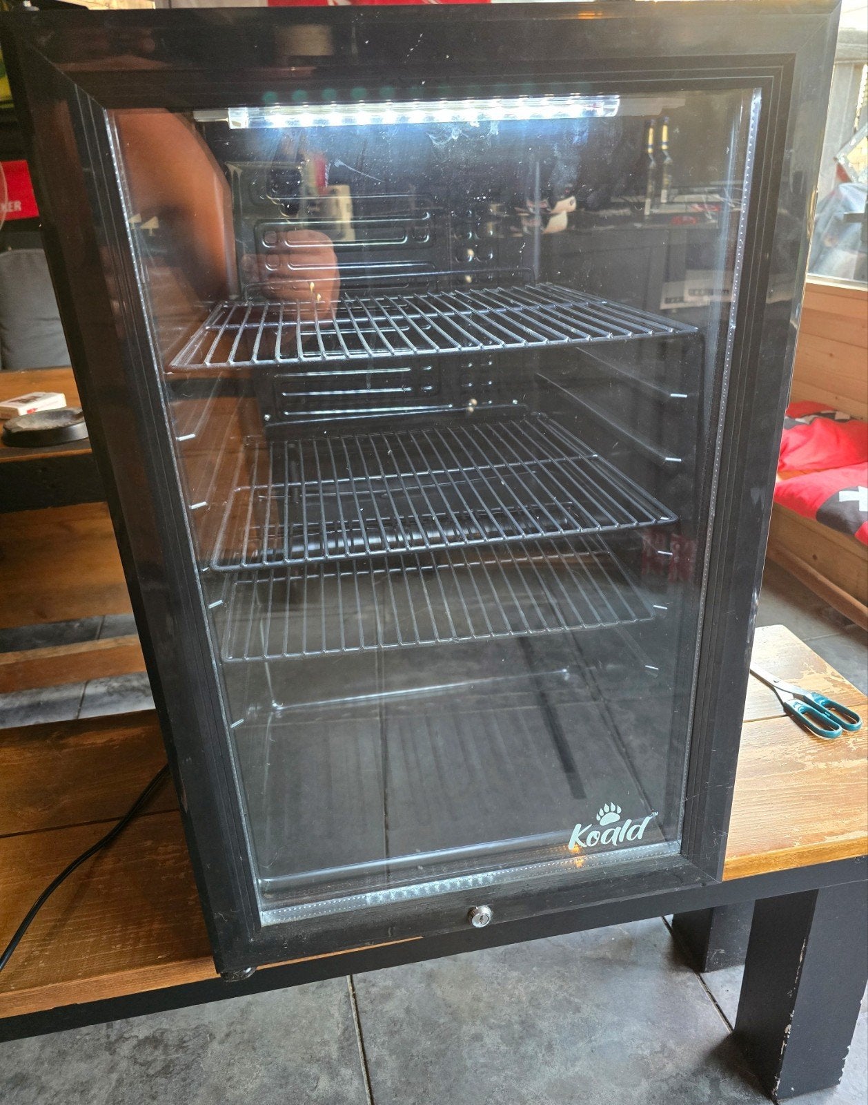 Mini koelkast (Defect), Minder dan 75 liter, Ophalen, Zonder vriesvak, Minder dan 85 cm
