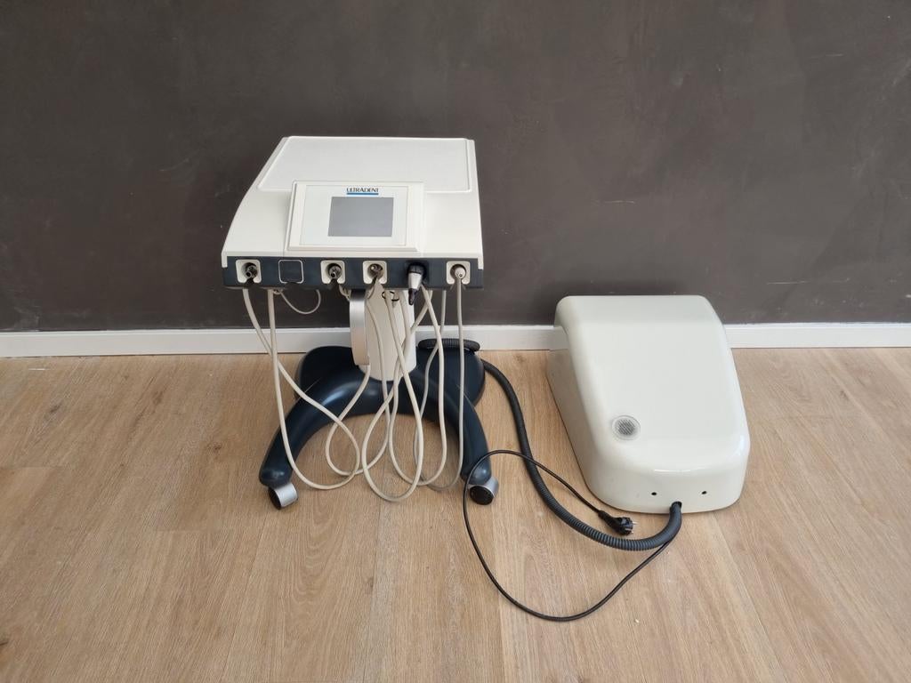 Ultradent U 5000 Tandheelkundige Behandelunit, Ophalen of Verzenden
