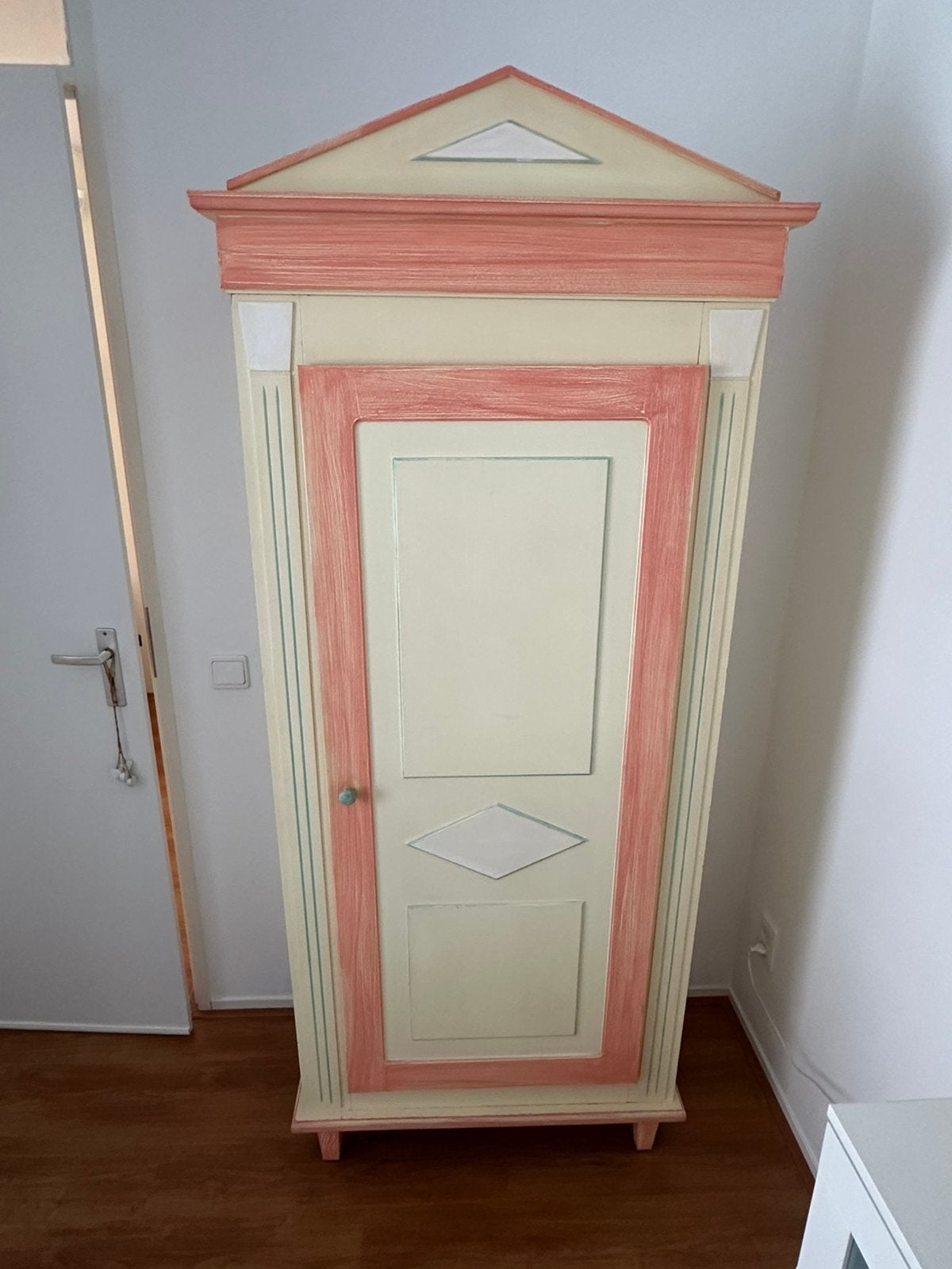 Leuke baby/kinder kledingkast., Kinderen en Baby's, Kinderkamer | Commodes en Kasten, Ophalen, Gebruikt, Kast, 105 cm of meer
