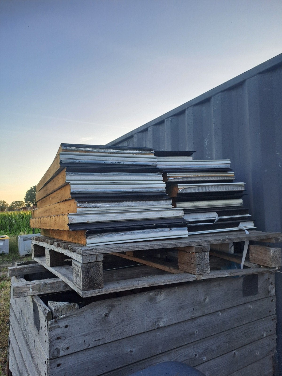 14x reststuk sandwichpaneel, Ophalen, 50 tot 100 mm