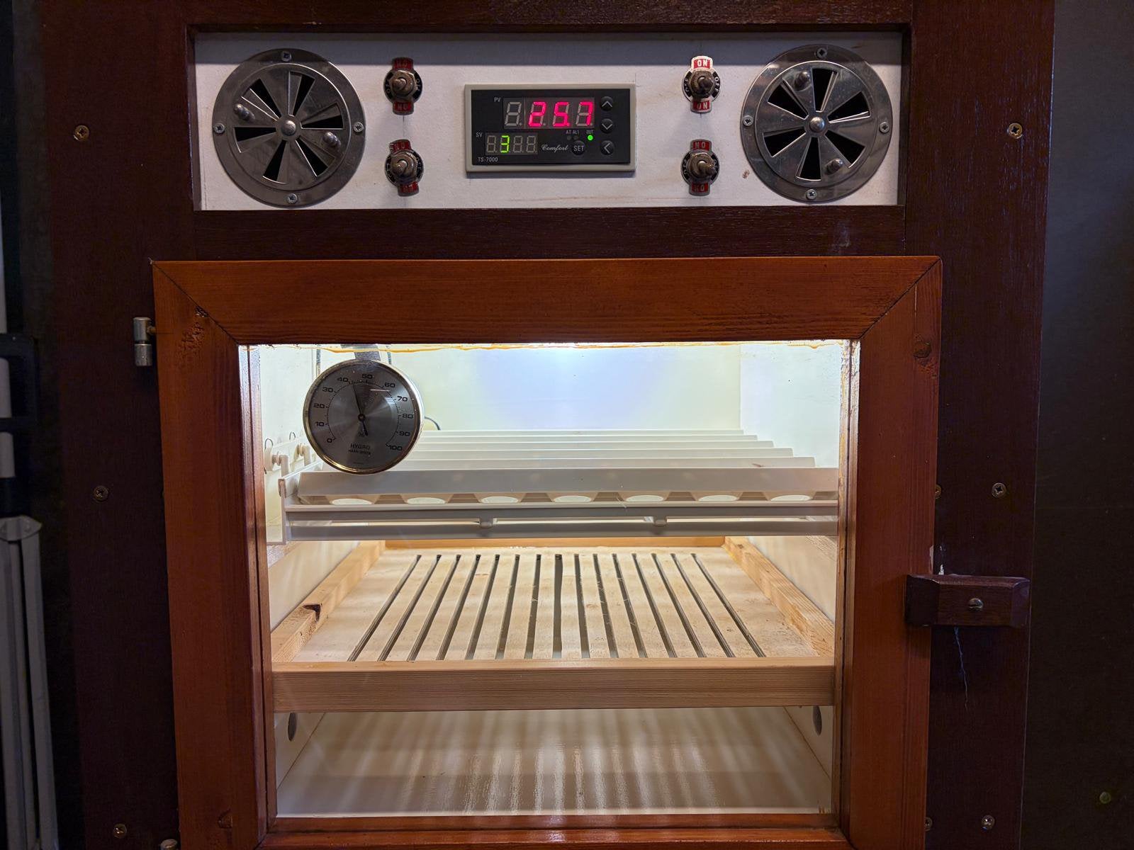 Broedmachine, Ophalen, Zo goed als nieuw, Broedmachine