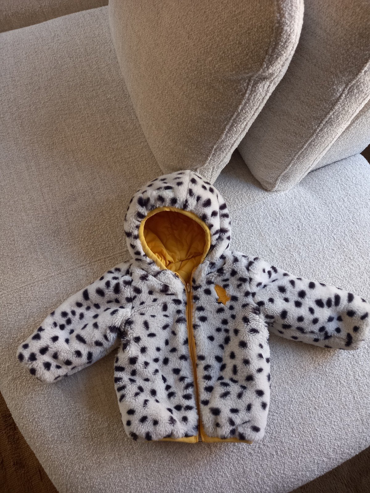 Dubbelzijdige winterjas met dalmatiërprint - Maat 74, Tumble 'n Dry, Gebruikt, Jongetje of Meisje, Ophalen of Verzenden