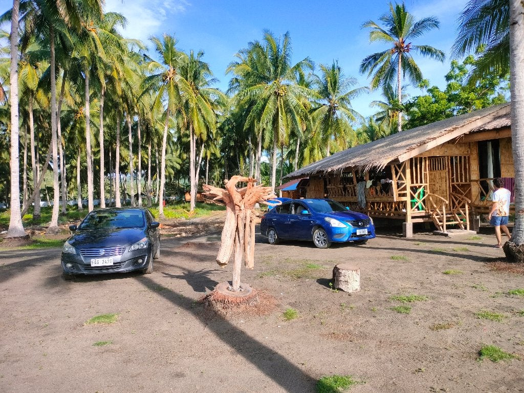 Auto met chauffeur te huur / vakantie Filipijnen, Met chauffeur, Personenauto