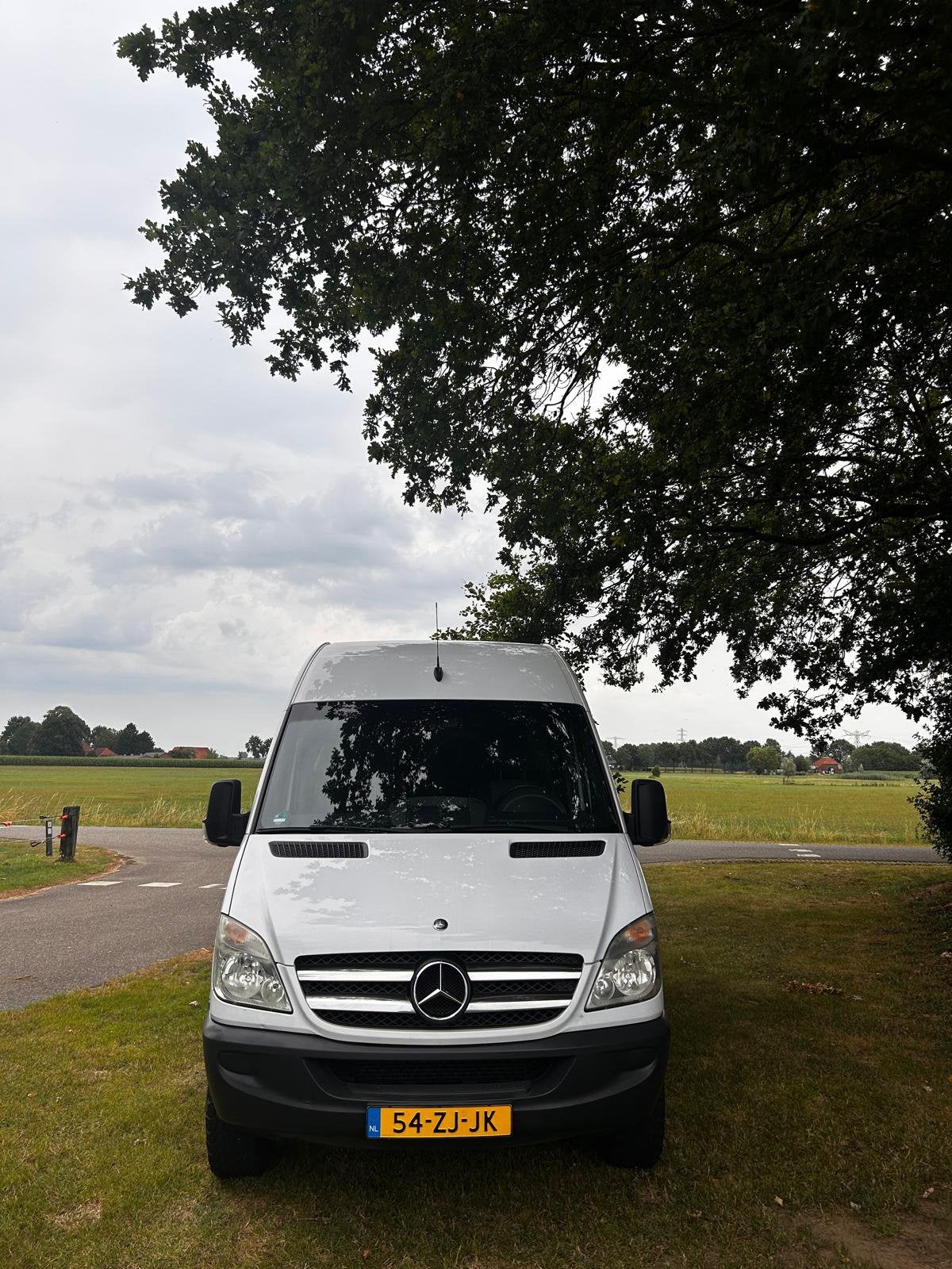 Caravans And Camping Mercedes