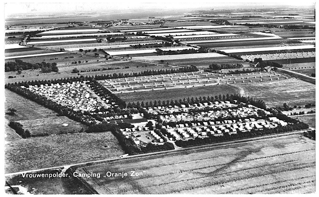 700338	Vrouwenpolder	ZL	1970 Camping Oranje Zon	Gelopen, Ophalen of Verzenden, 1960 tot 1980, Gelopen, Zeeland