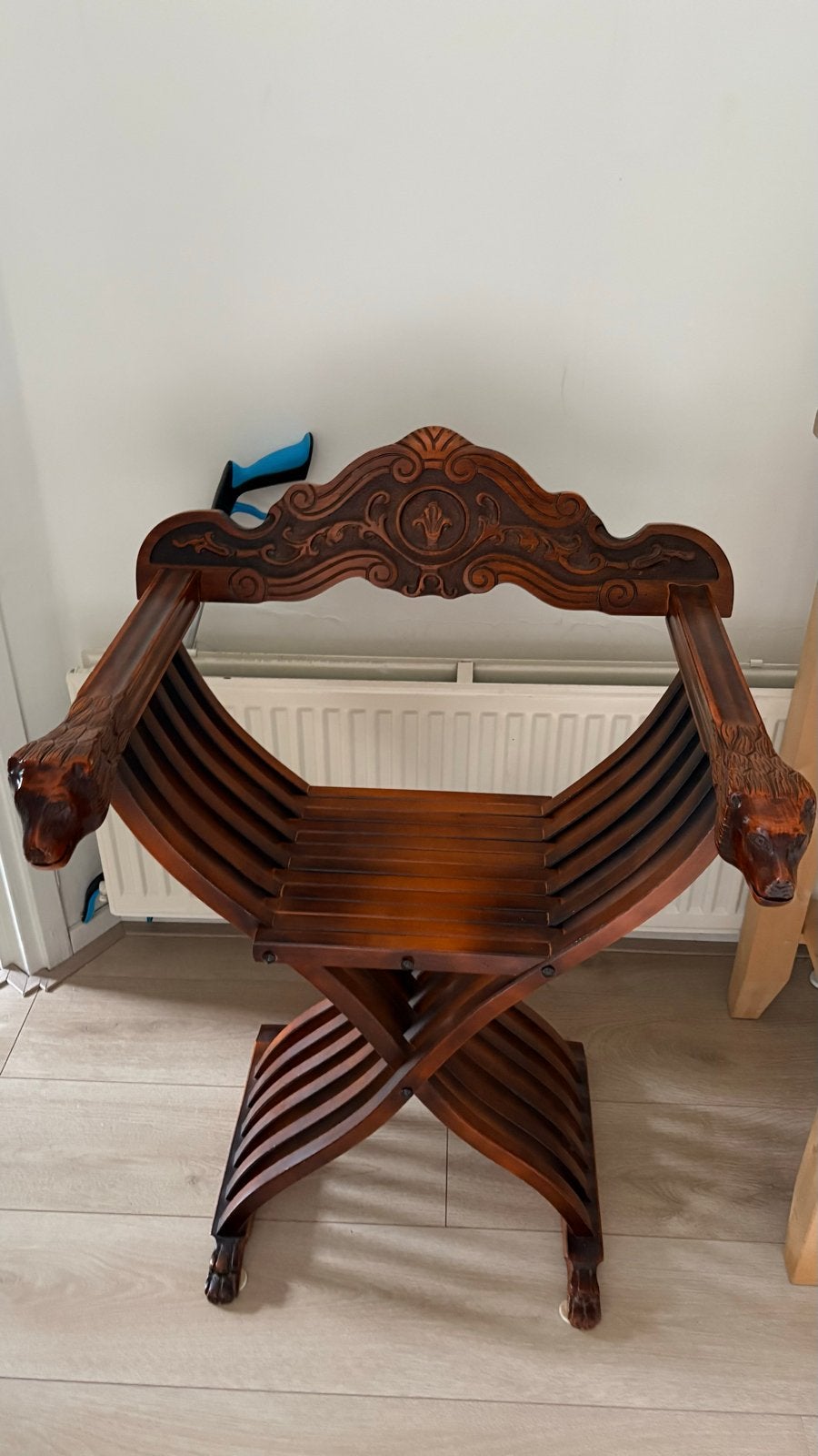 Antieke Italiaanse Savonarola stoel, massief hout, Antiek en Kunst, Antiek | Meubels | Stoelen en Banken, Ophalen