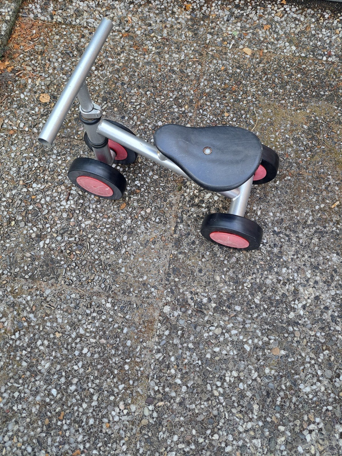 peuters fiets, Ophalen of Verzenden, Gebruikt, Loopfiets
