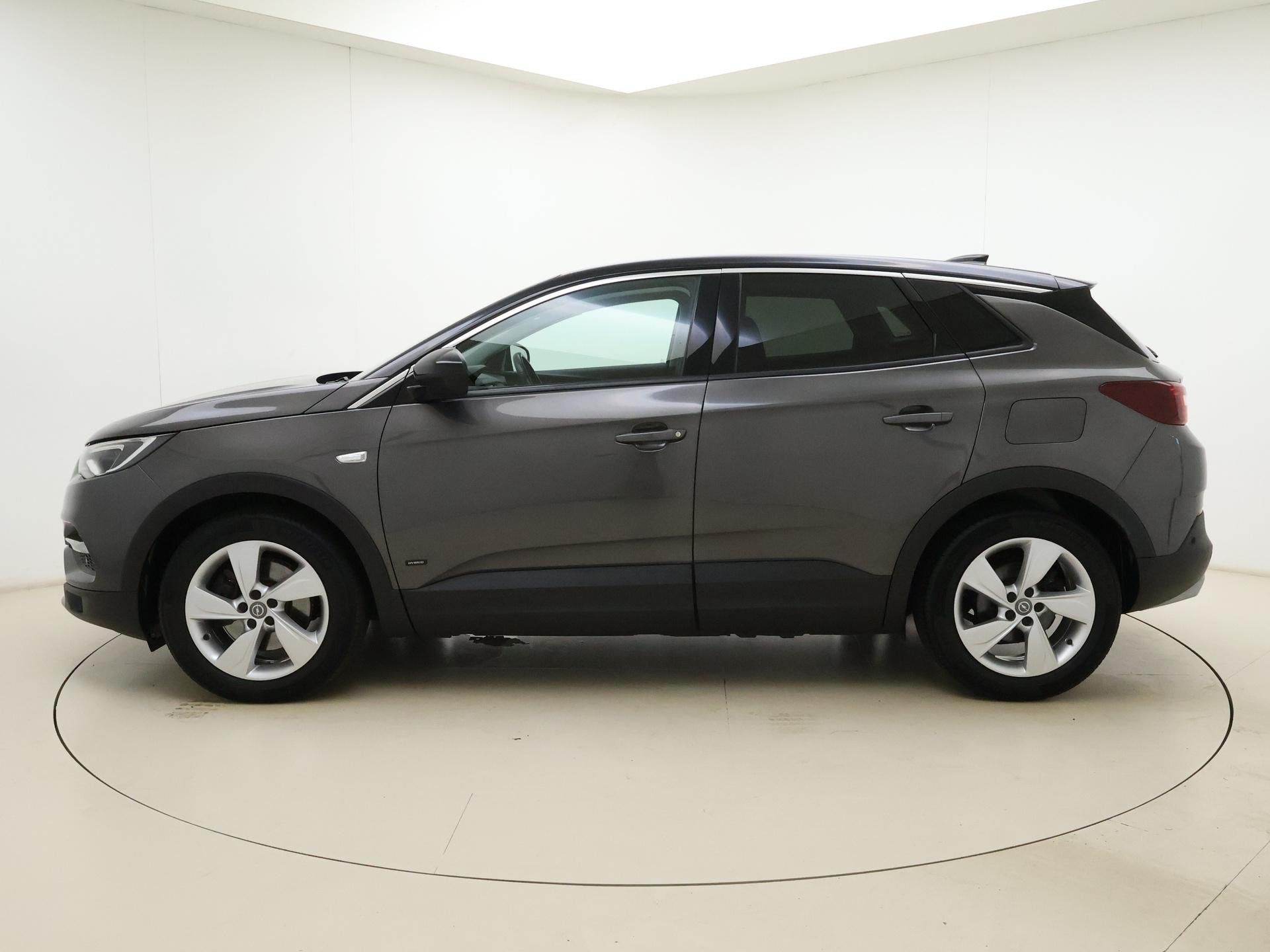 Opel Grandland X 1.6 Turbo Hybrid Business Elegance | Apple, Auto's, Opel, Euro 6, 4 cilinders, Leder en Stof, Hybride Elektrisch/Benzine