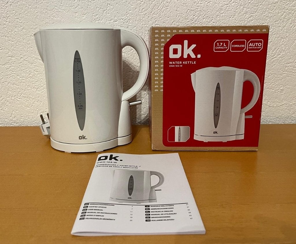 OK Waterkoker (Kettle) 1.7L, 1 tot 2 liter, Ophalen of Verzenden, Zo goed als nieuw, Draadloos