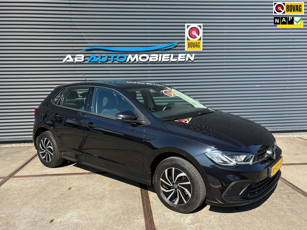 Volkswagen Polo 1.0 TSI Life LM VELGEN/ CARPLAY/ PDC, Voorwielaandrijving, Gebruikt, Met garantie (alle), 1072 kg