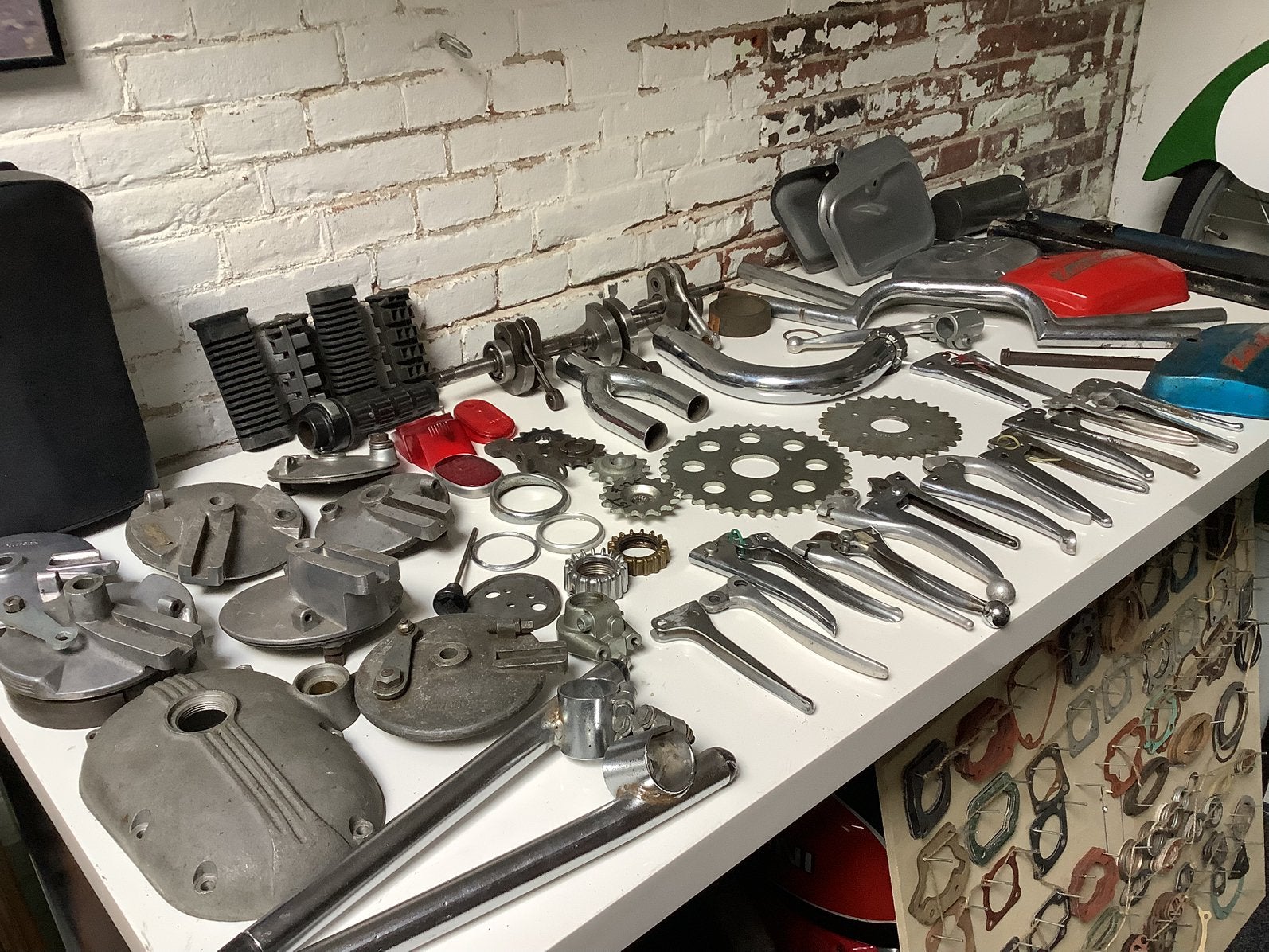 Te koop, diverse onderdelen van Italiaanse brommers, Ophalen, Gebruikt, Overige typen