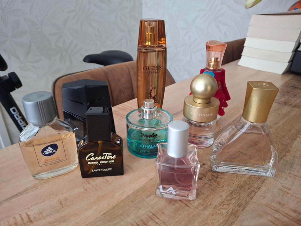 Lot parfum, Ophalen of Verzenden