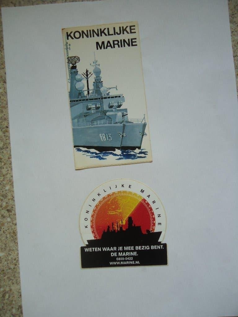 18 militaire stickers, Verzamelen, Ophalen of Verzenden, Landmacht, Nederland, Overige typen
