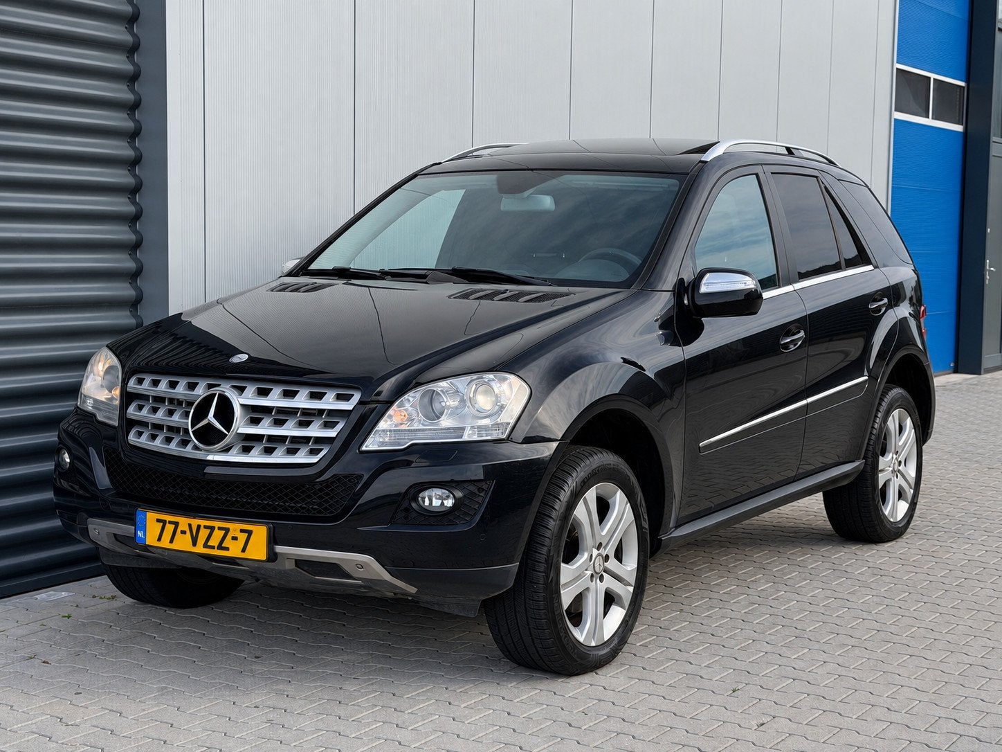 Mercedes M-klasse 320 CDI Grijs kenteken - Facelift - Netjes, Auto's, Automaat, Gebruikt, 2987 cc, Bedrijf