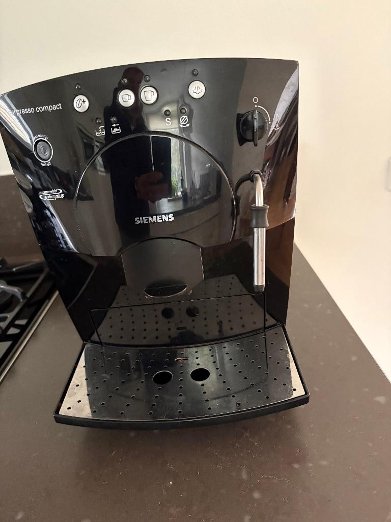 Defecte espressomachine Siemens Surpresso compact (TK53009), Ophalen, Espresso apparaat, Koffiebonen, Niet werkend