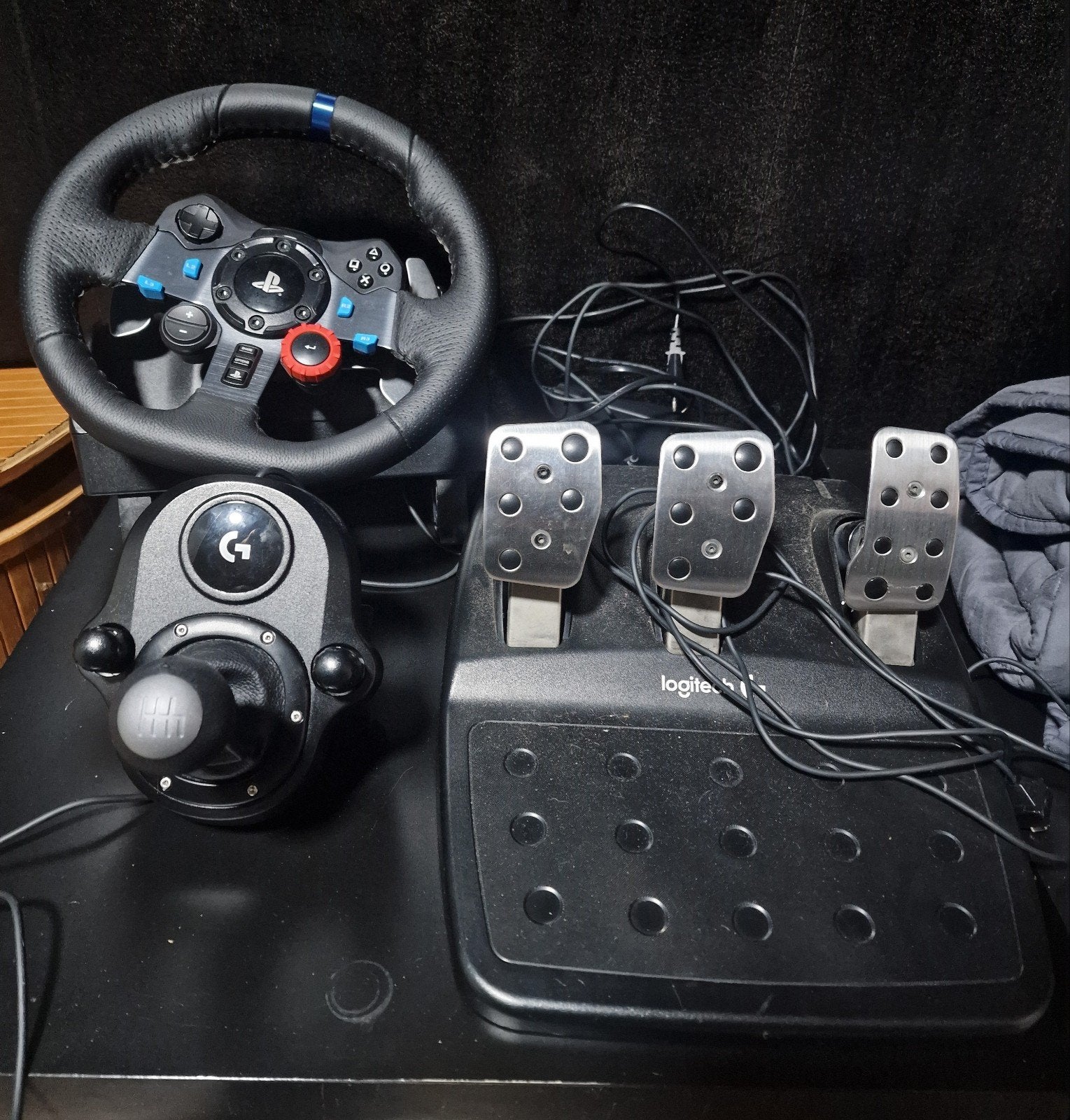 Logitech racestuur, pedalen en schakelpook voor PlayStation, Ophalen of Verzenden, Gebruikt, Stuur of Pedalen, PlayStation 3