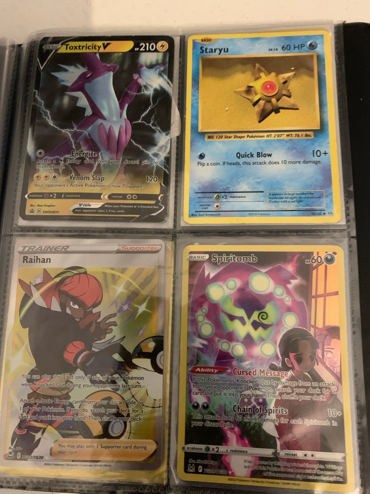 Pokémon Kaarten: Toxtricity V, Staryu, Raihan, Spiritomb, Ophalen of Verzenden, Gebruikt, Meerdere kaarten