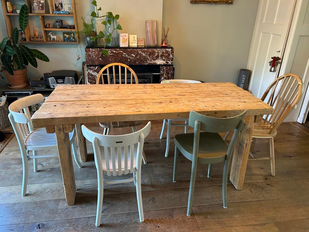 Robuuste houten eettafel van balken, Ophalen, Gebruikt, 50 tot 100 cm, Vijf personen of meer