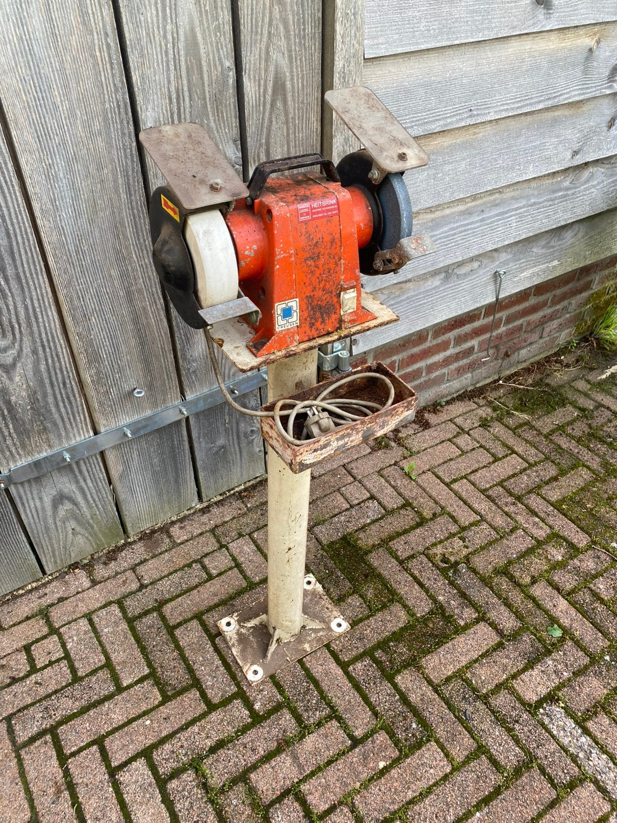 Creusen amarel slijpsteen, Ophalen of Verzenden, Zo goed als nieuw, Minder dan 700 watt, Werkbankslijpmachine