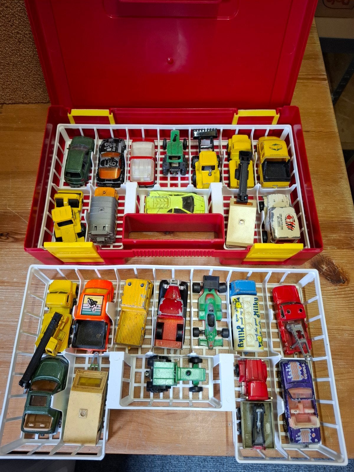 Majorette autos in koffer, Ophalen of Verzenden
