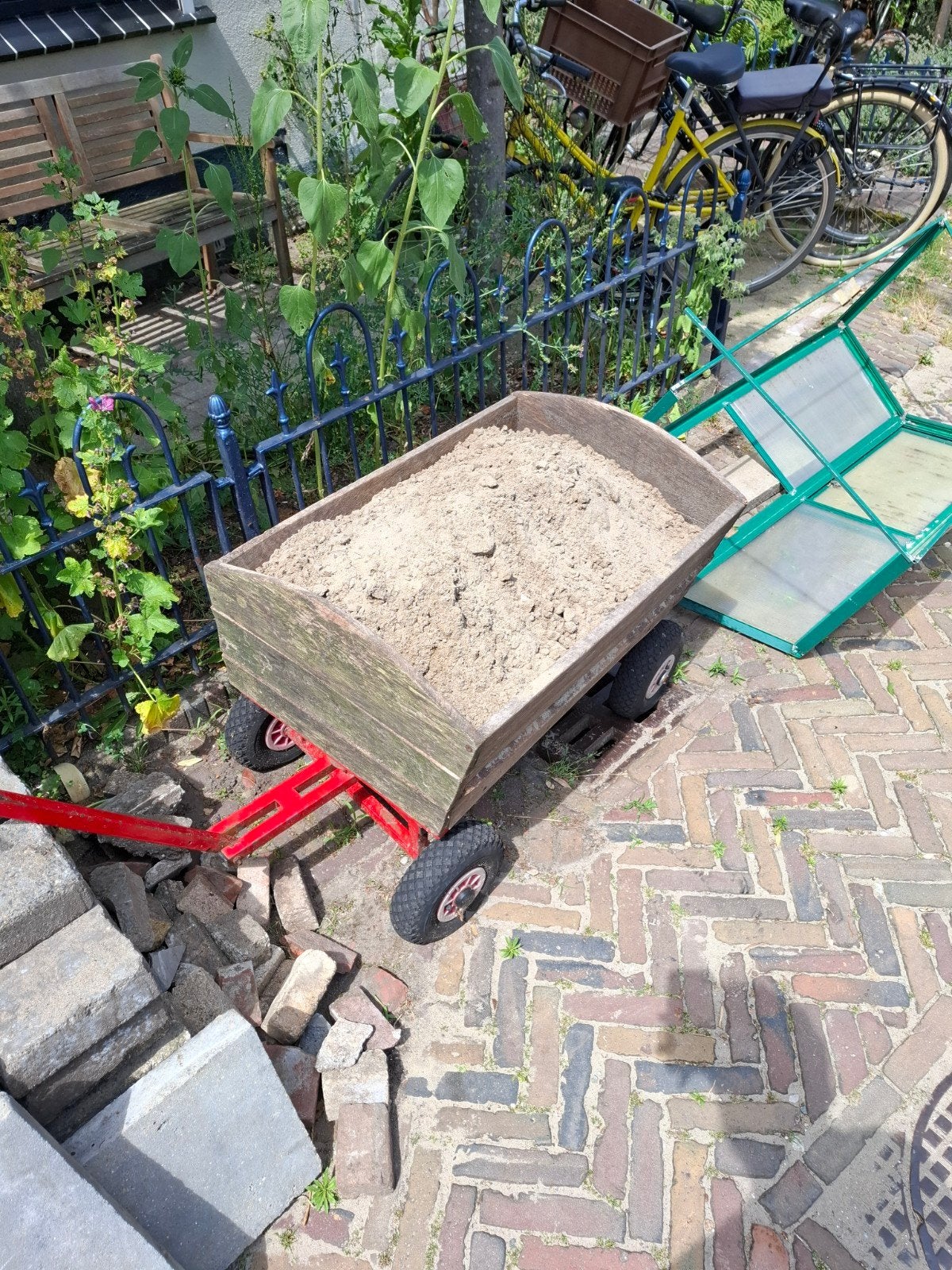 Gratis zand af te halen, Tuin en Terras, Ophalen, Gebruikt, Ophoogzand