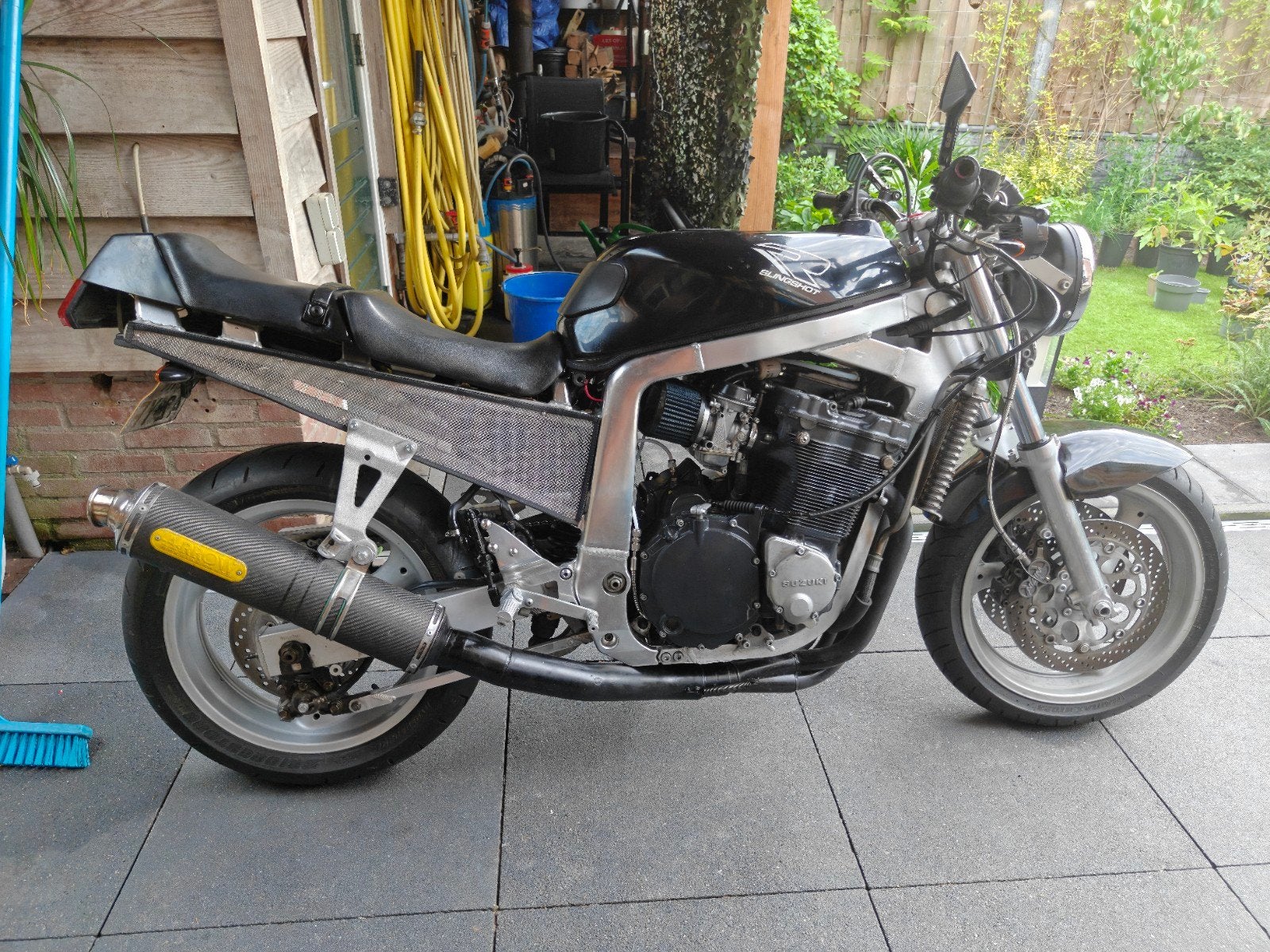 Suzuki GSX-R 750 Naked Bike - Unieke Custom, Sportuitlaat, 4 cilinders, Motorrijbewijs A, Gebruikt