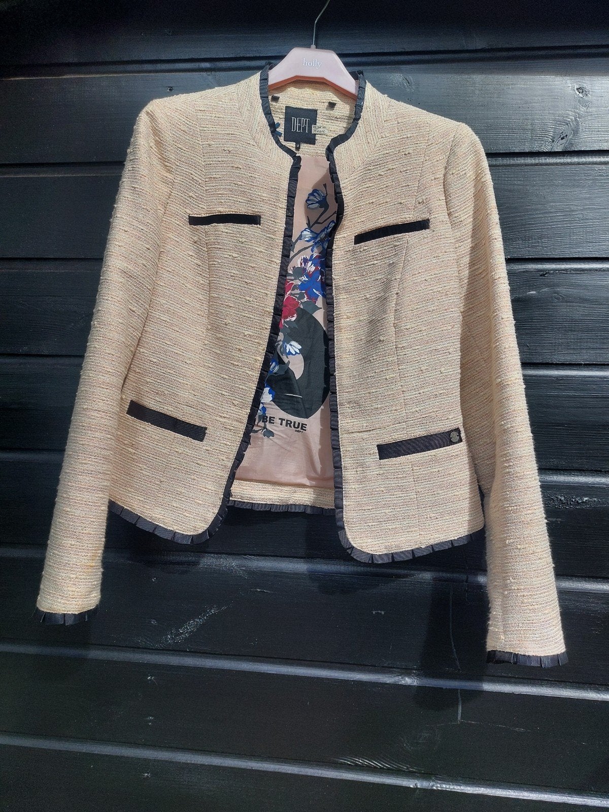 Dept Jasje - Beige met Zwarte Details - Maat M, Maat 38/40 (M), Beige, Ophalen of Verzenden, Zo goed als nieuw
