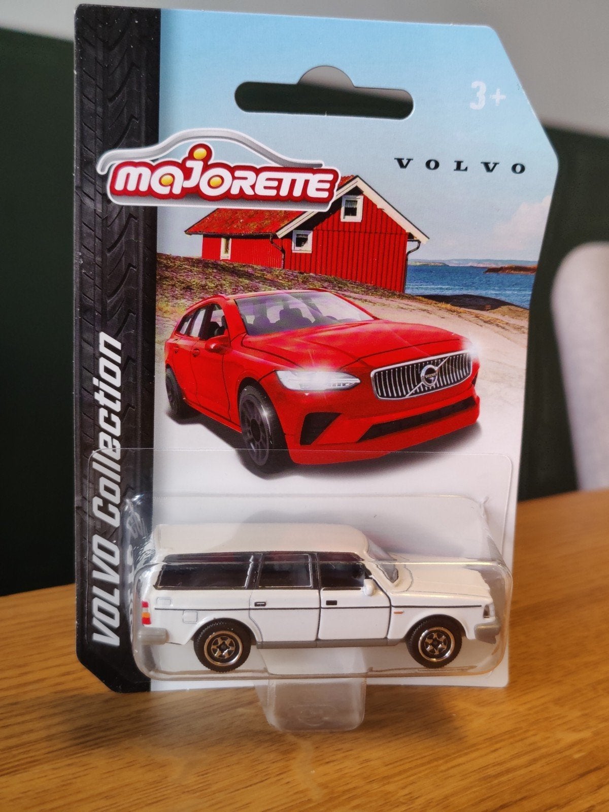Majorette Volvo 240 WIT, Ophalen of Verzenden, Auto
