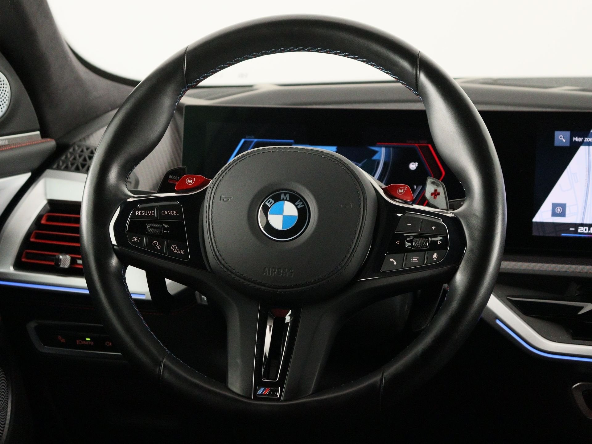 BMW XM PHEV Label Red 30 kWh (bj 2023, automaat), Auto's, BMW, Gebruikt, Met garantie (alle), 4395 cc, Overige brandstoffen
