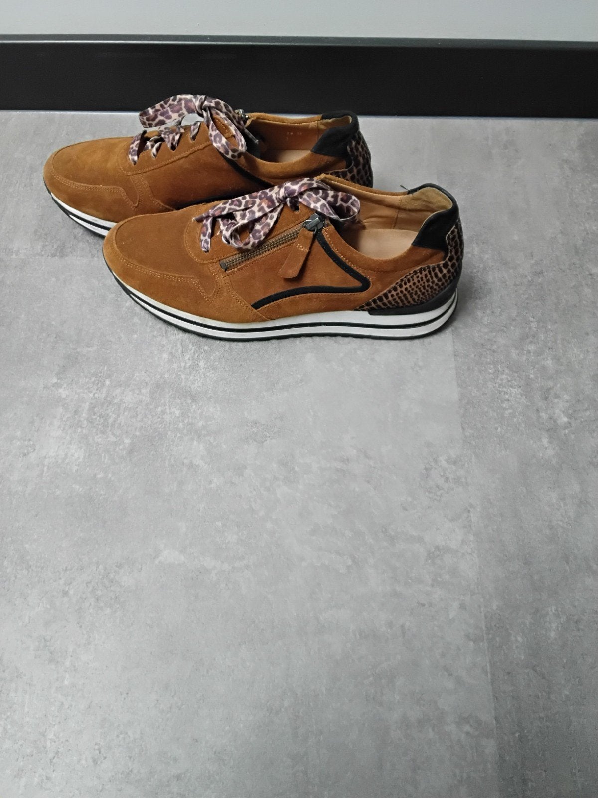 Gabor sneakers 42, Beige, Gabor, Ophalen of Verzenden, Sneakers of Gympen