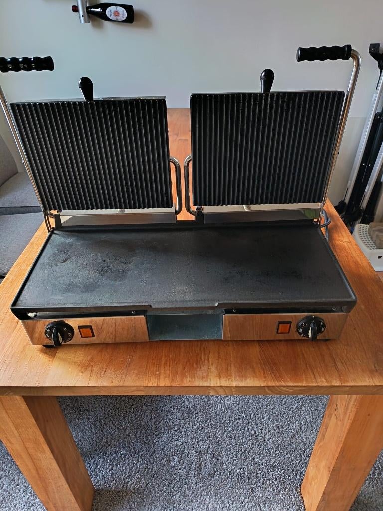 Grill tosti, Ophalen of Verzenden, Zo goed als nieuw