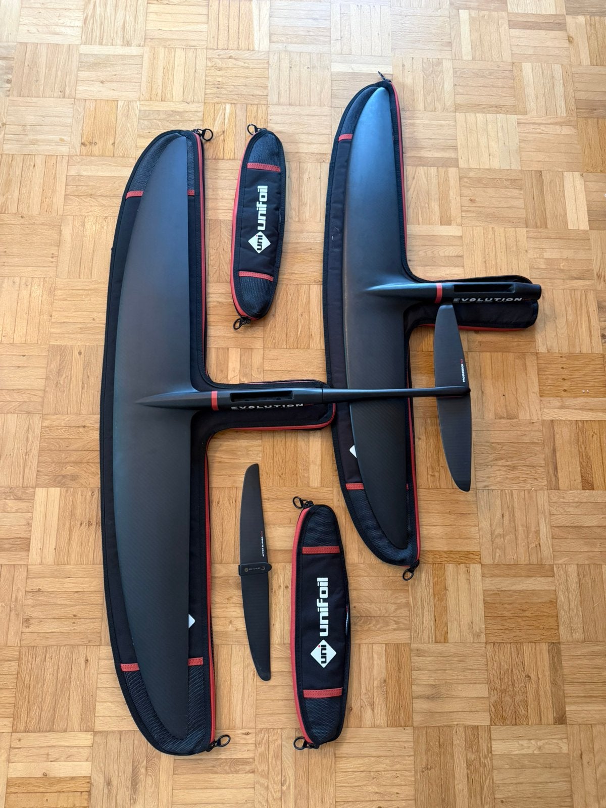 Unifoil Evolution Foil Set – Complete or Individual Parts, Watersport en Boten, Wingsurfen, Ophalen, Gebruikt, Wingsurf-hydrofoil