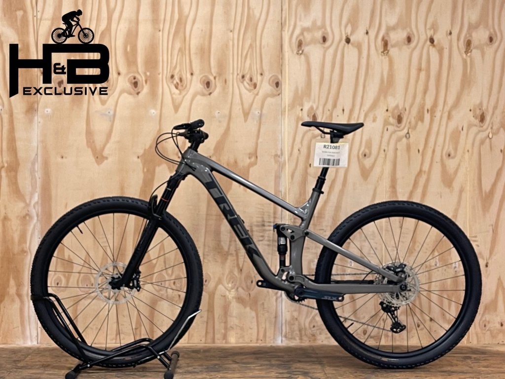 Foto 2 van Trek Top Fuel 8 29 inch mountainbike Shimano XT 2023