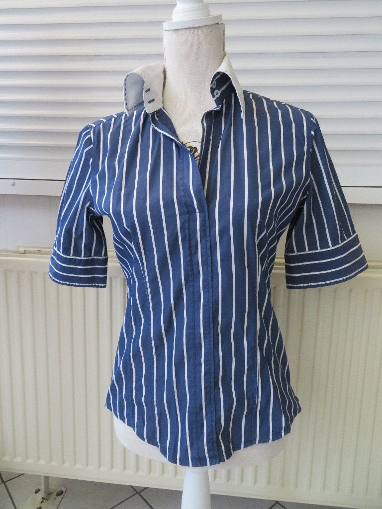 Dames blouse van Laack maat 38 blauw Z.G.A.N., Maat 38/40 (M), Blauw, Van Laack, Ophalen of Verzenden